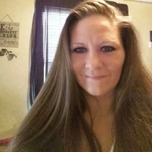 Meet your Posher, Alicia